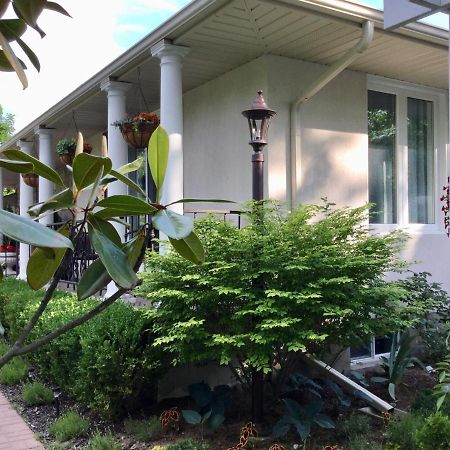 Bed and Breakfast Via Veneto - Old Town Niagara-on-the-Lake Exterior foto