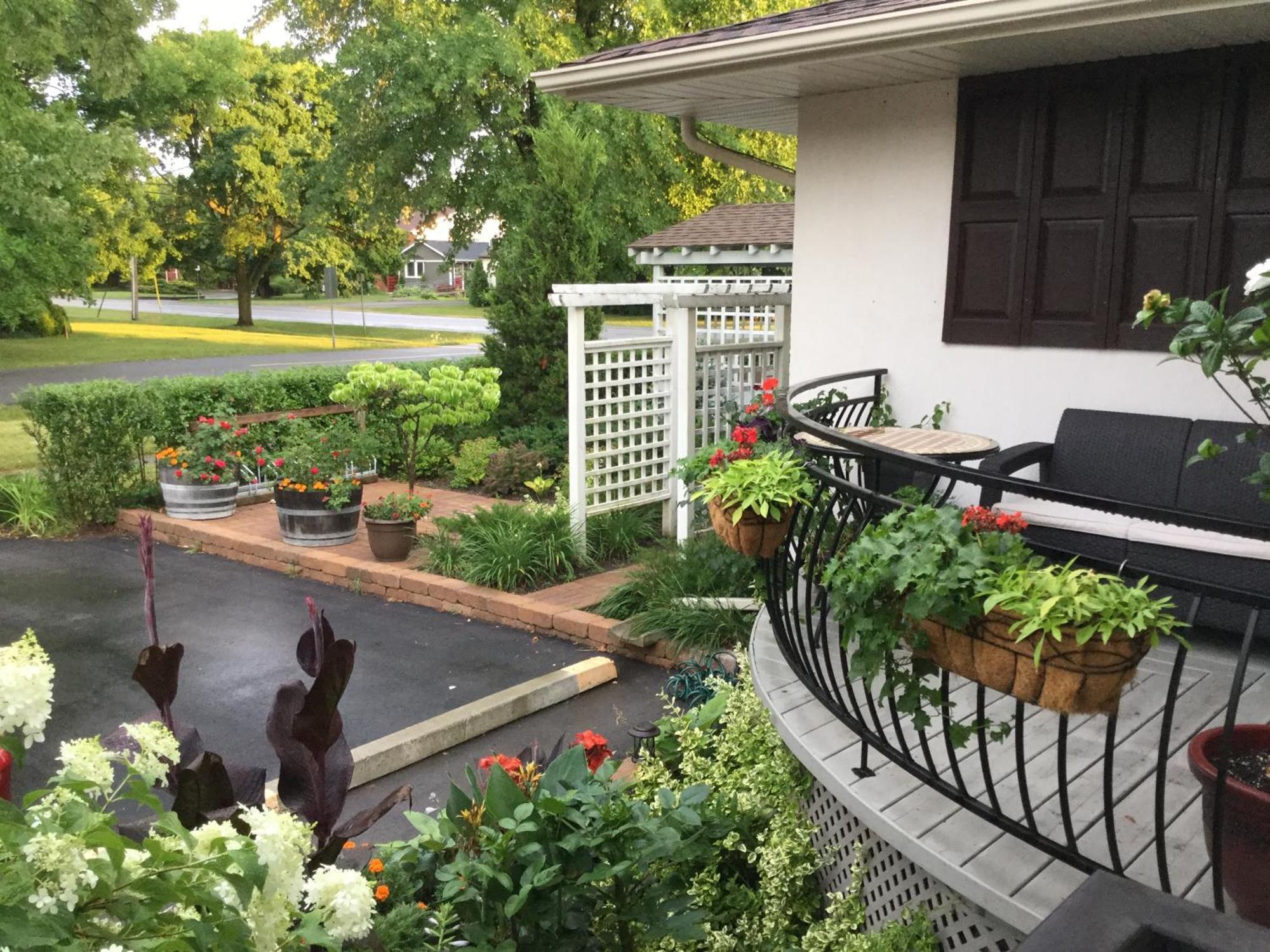 Bed and Breakfast Via Veneto - Old Town Niagara-on-the-Lake Exterior foto